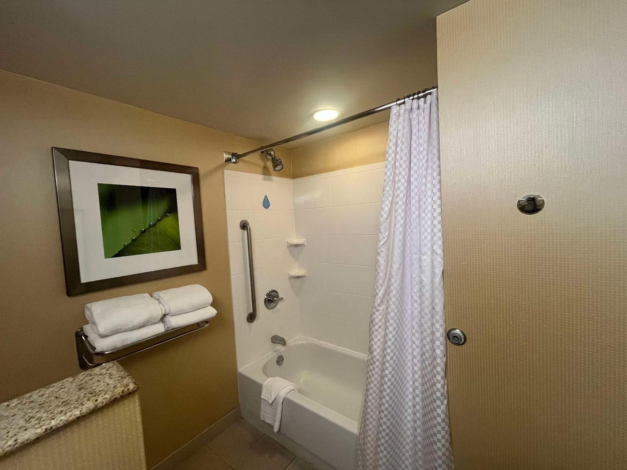 Sonesta Essential Junction City Extérieur photo