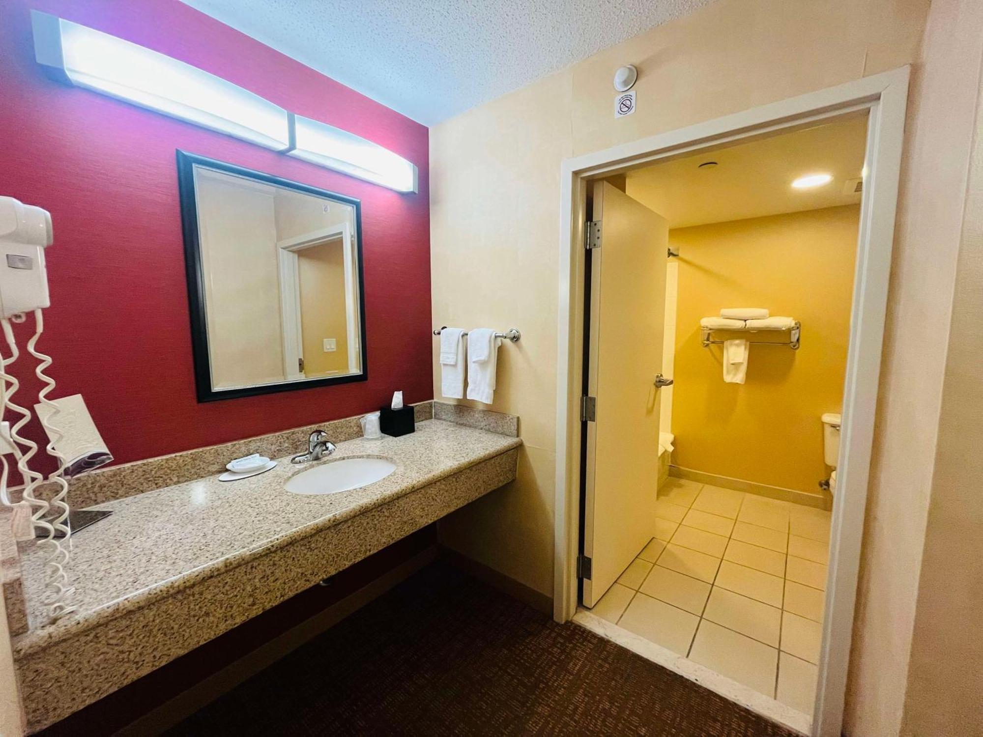 Sonesta Essential Junction City Extérieur photo